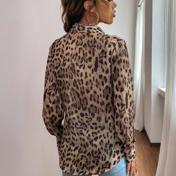 Leopard print loose fit Button Down Shirt - Picture 3 of 5